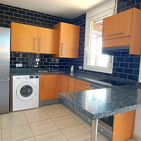Bedroom With Private Bathroom And Air Conditioning San Miguel de Abona